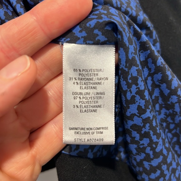 Jacob Black Cropped Blazer (M) - Picture 5 of 7